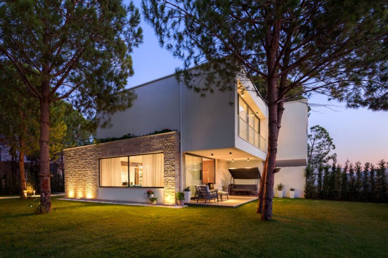 كهربائي محترف في حي حطين 0558619216